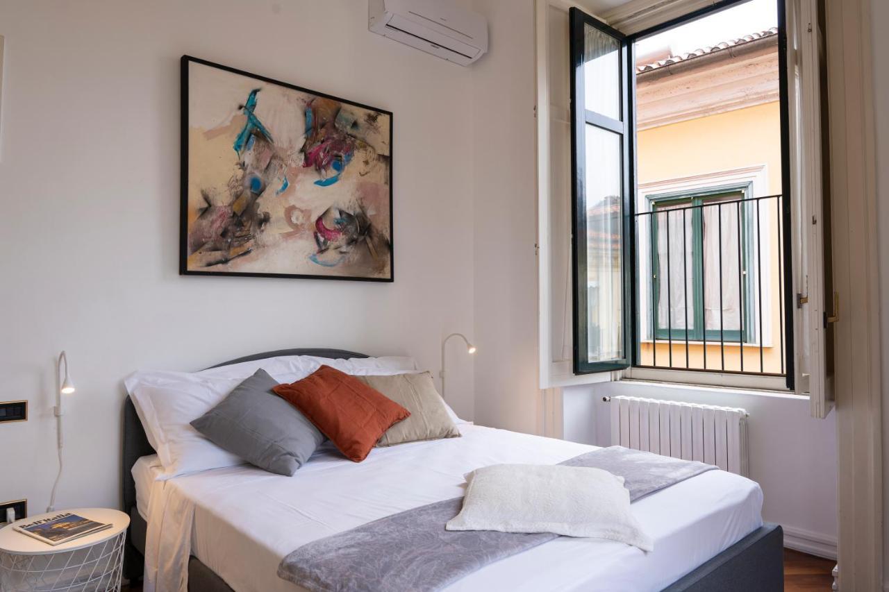 Bella Domus Suites Salerno Zewnętrze zdjęcie