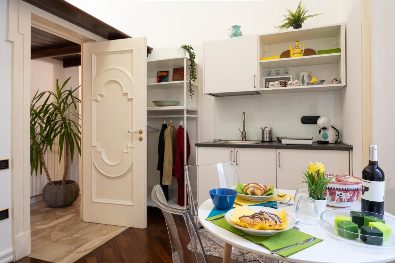 Bella Domus Suites Salerno Zewnętrze zdjęcie