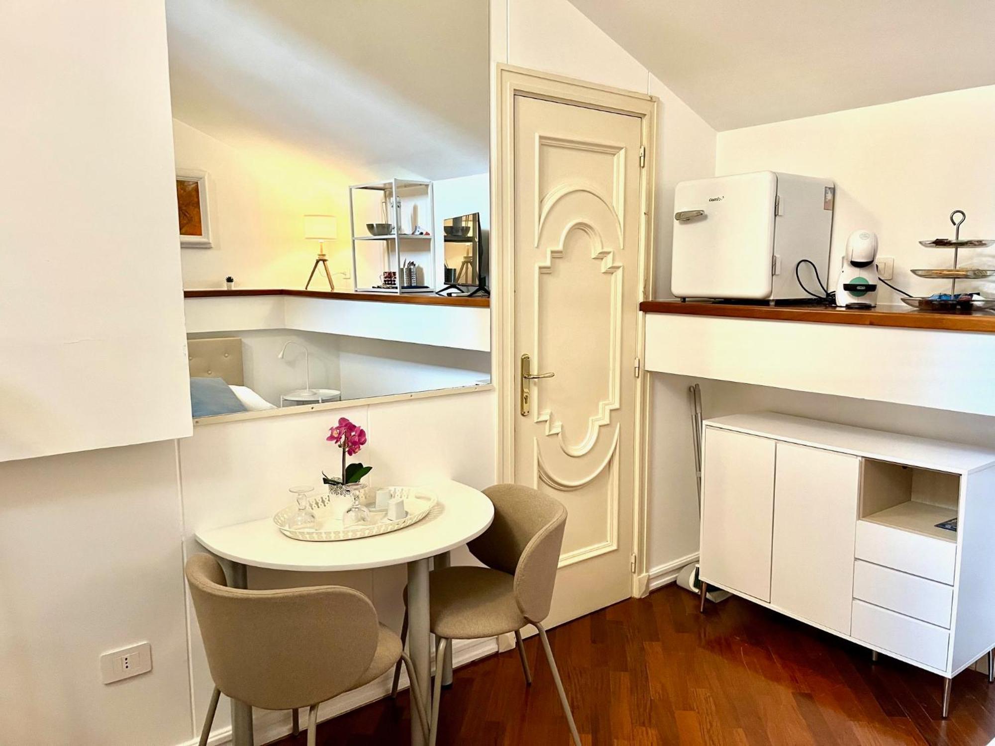 Bella Domus Suites Salerno Zewnętrze zdjęcie